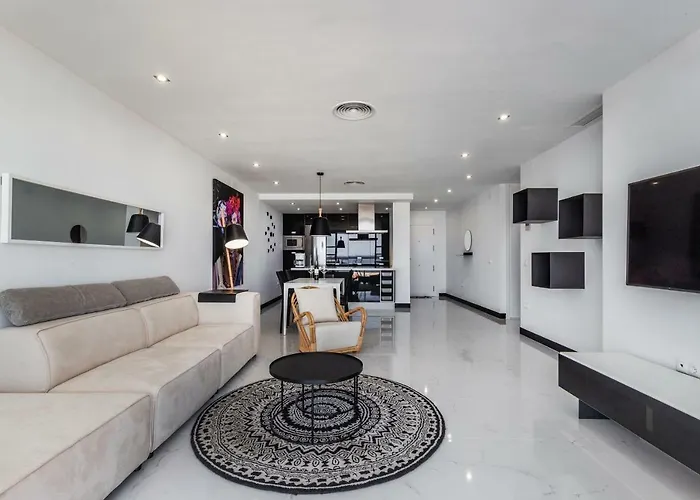 Apartment Luxury Holiday In Puerto Banus Marina With Sea Views Marbella