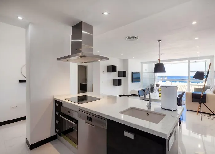 Luxury Holiday In Puerto Banus Marina With Sea Views Apartment Marbella