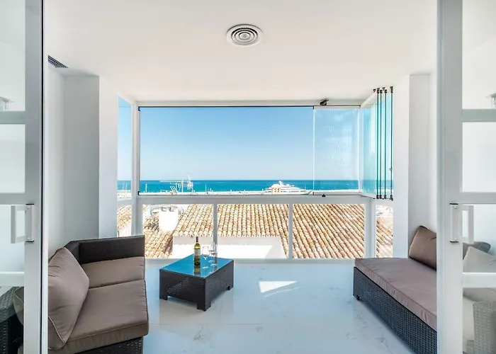 Luxury Holiday In Puerto Banus Marina With Sea Views Apartment