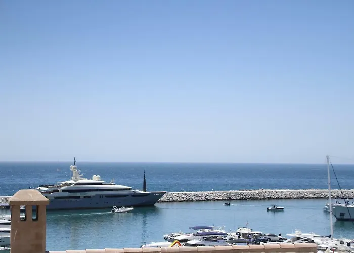 Apartment Luxury Holiday In Puerto Banus Marina With Sea Views *